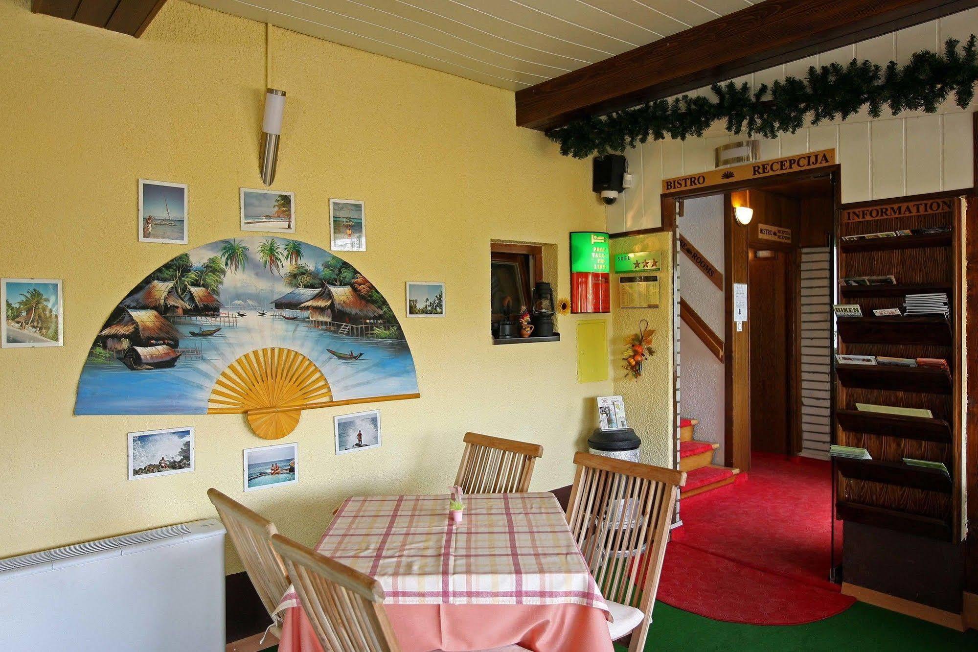 Pri Ancki B&B Ljubljana Suburbs 메드보데 레스토랑 사진